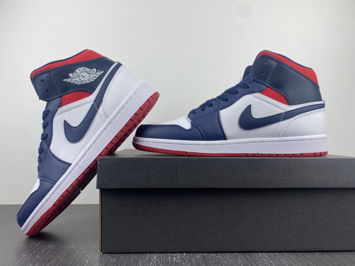 AIR JORDAN 1 MID SE 
