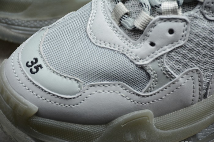 BL Triple S Trainer