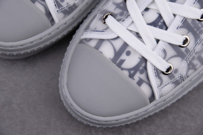 DR B23 OBLIQUE TOP SNEAKER