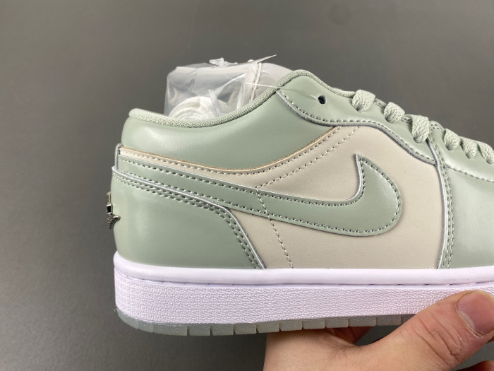 Air Jordan 1 Low HF4078-100