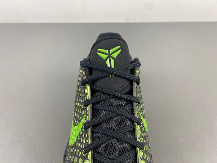 Nike Zoom Kobe 6 Supreme 
