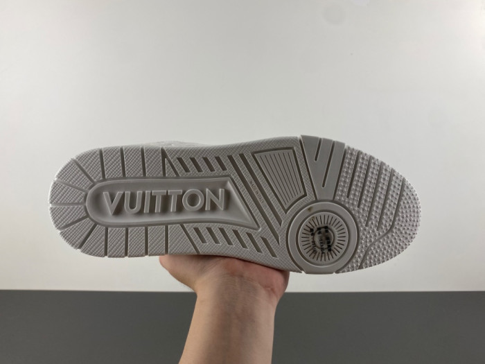 Louis Vuitton LV trainer LVT-199