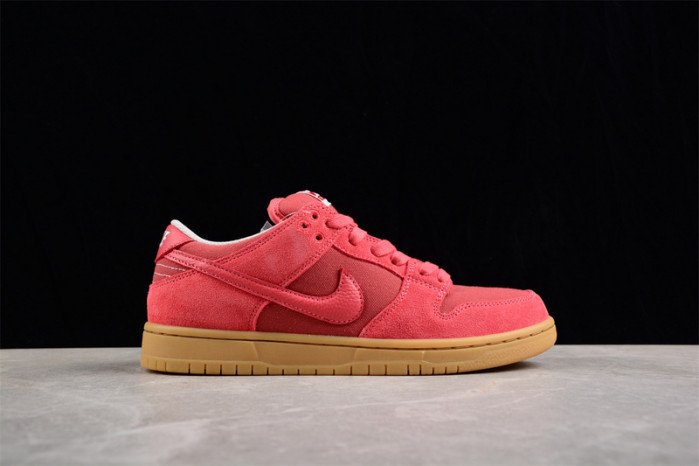 NIKE SB DUNK LOW