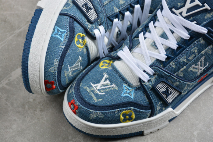 Louis Vuitton LV trainer LVT-210