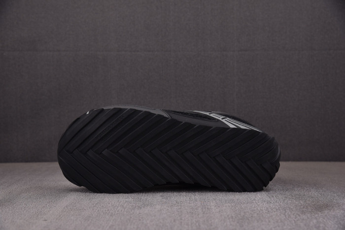 BOTTEGA VENETA SNEAKER BV-40