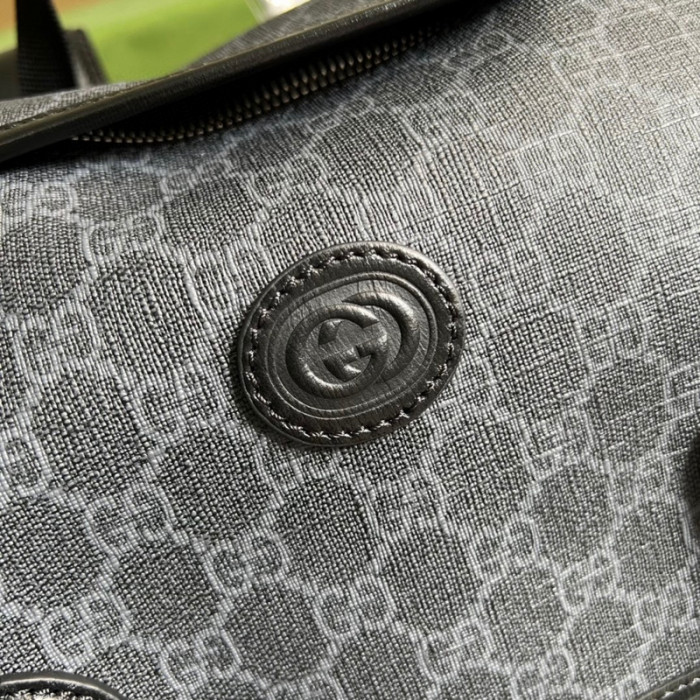 Gucci medium backpack with Interlocking G 696013