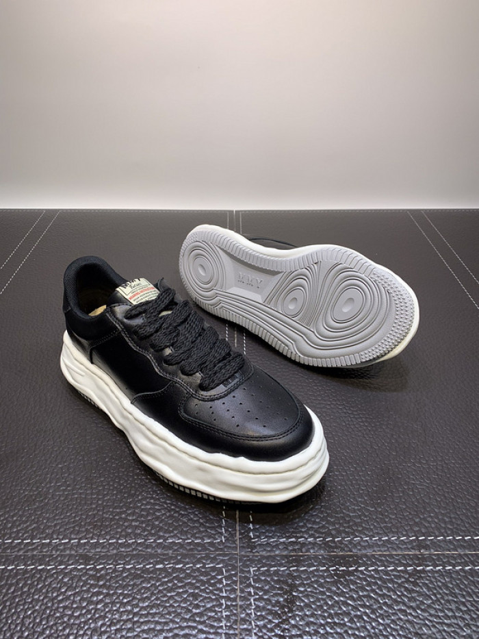 Maison Mihara Yasuhiro sneaker mmy-16