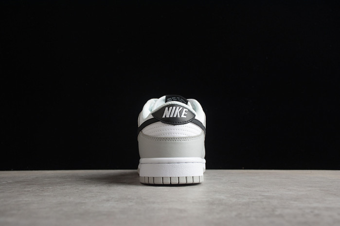 Nike DUNK LOW SE