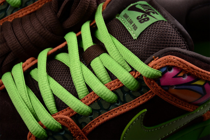 Nike SB DUNK LOW