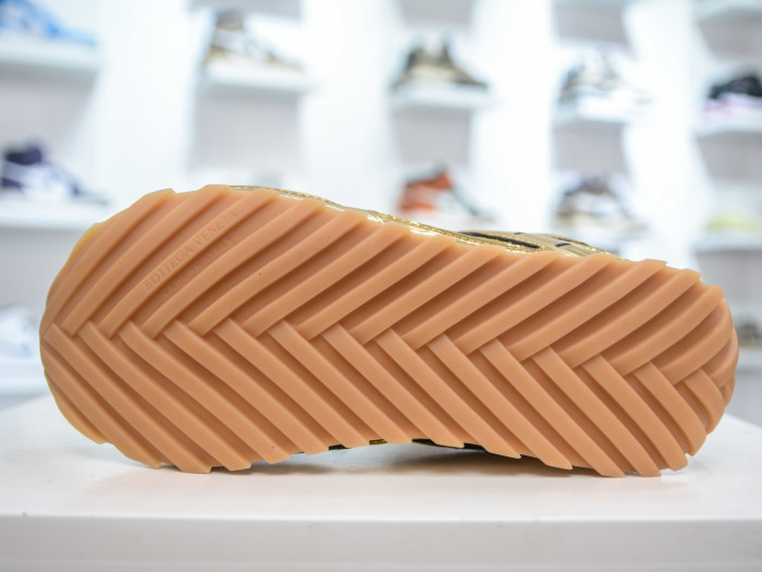 BOTTEGA VENETA SNEAKER BVS-046