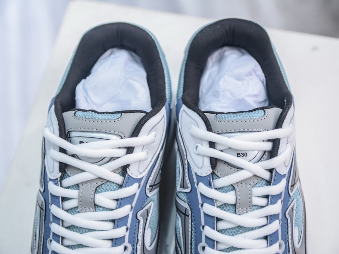 DR B30 TRAINER SNEAKER DR-158