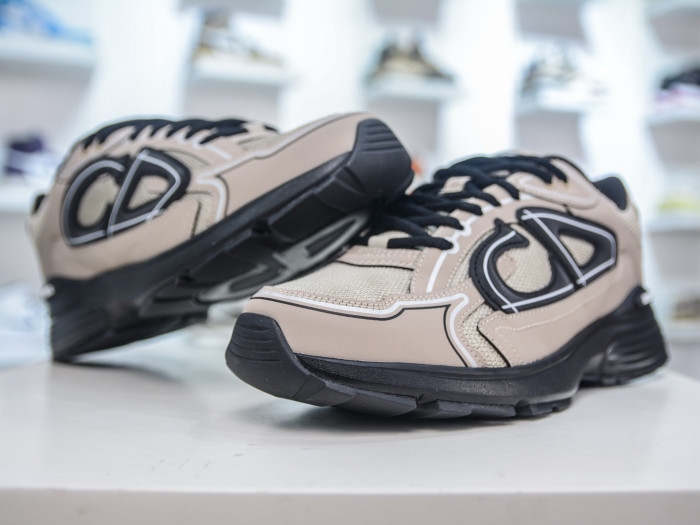 DR B30 TRAINER SNEAKER DR-168