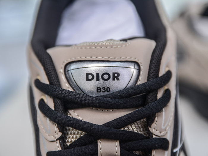 DR B30 TRAINER SNEAKER DR-168