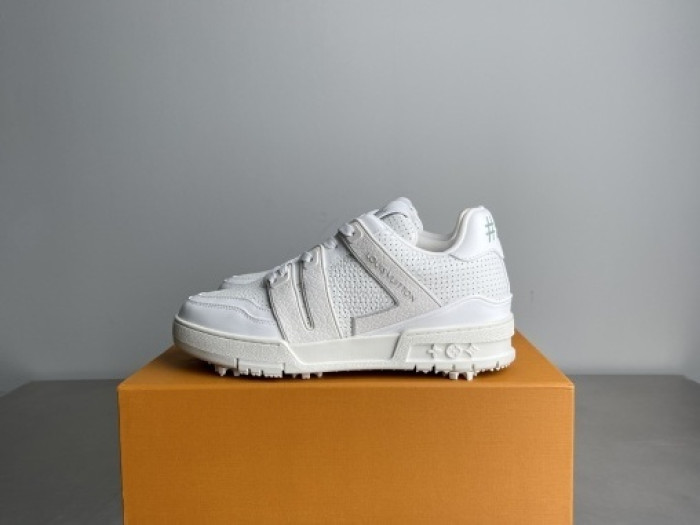 Louis Vuitton LV trainer LVT-229