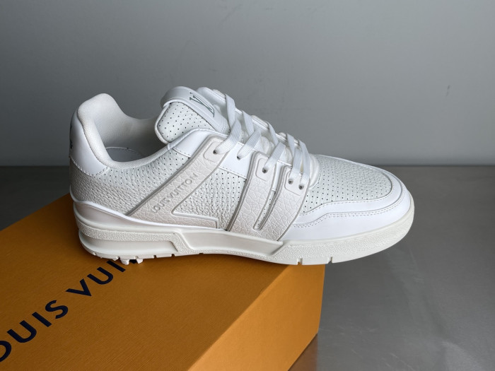 Louis Vuitton LV trainer LVT-229