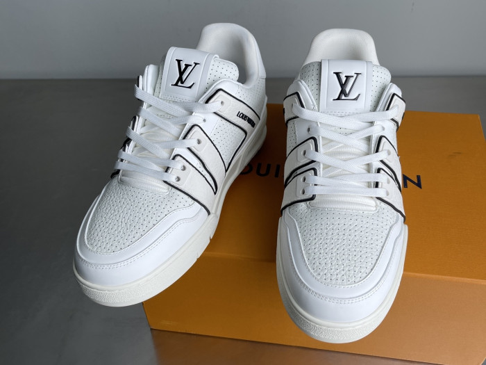 Louis Vuitton LV trainer LVT-227