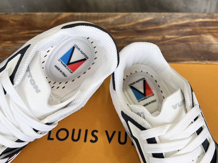 Louis Vuitton LV trainer LVT-219